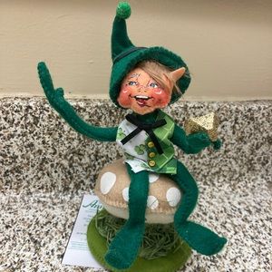 Offers 2020 annalee lucky leprechaun mushroom
